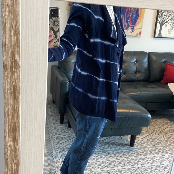 Calvin Klein Cardigan - Picture 9 of 10